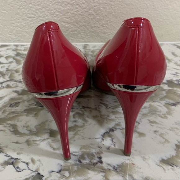 Mark Fisher Heels Pumps berry dark pink color wirh silver accent - Picture 7 of 9